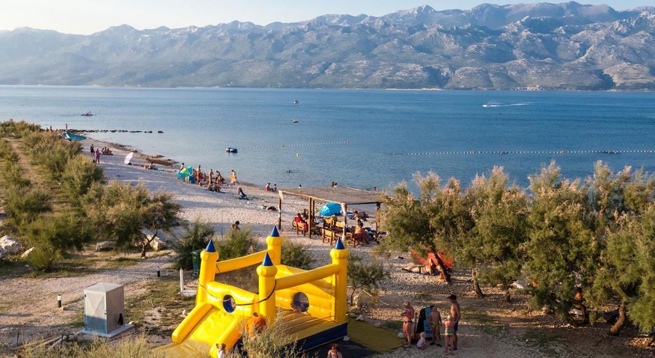 Family Paradise Ražanac Exterior foto